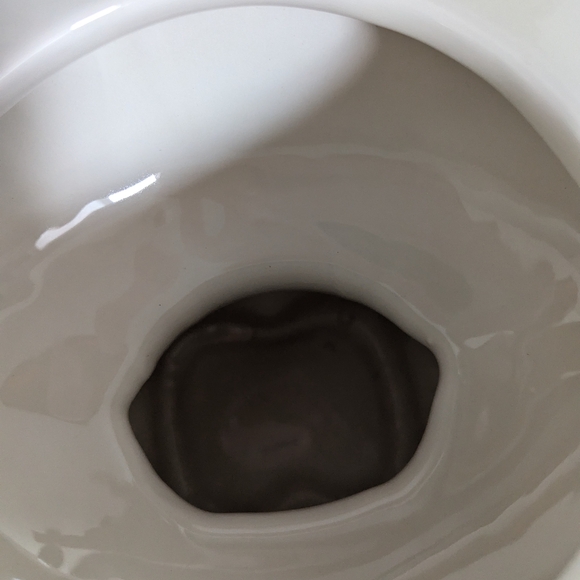 BNWT Viral Hello Kitty Ceramic Cookie Jar - Picture 4 of 7